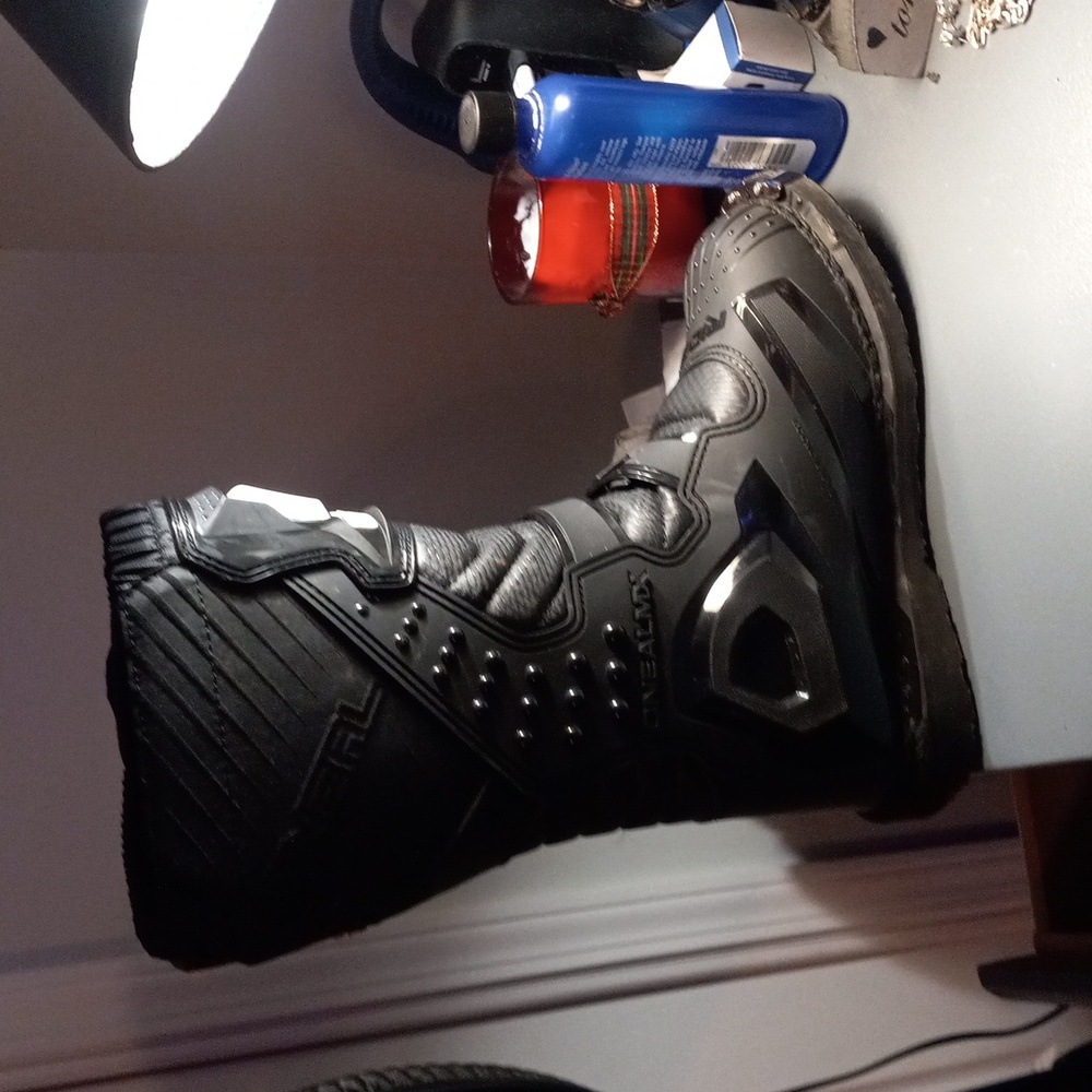 Motorcycle boots - Picture 3 of 4
